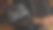 一个男人一边看电影，一边偷偷地拍电影。图片下载