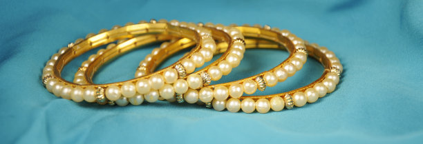 印度珍珠(moti)手镯图片下载