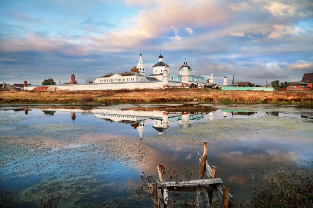 在科洛姆纳(莫斯科地区)的波勃列涅夫修道院图片下载