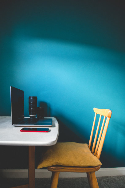 简单的在家办公图片下载