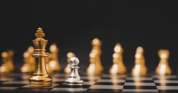 领导力与商业成功竞赛概念：国际象棋策略图片下载