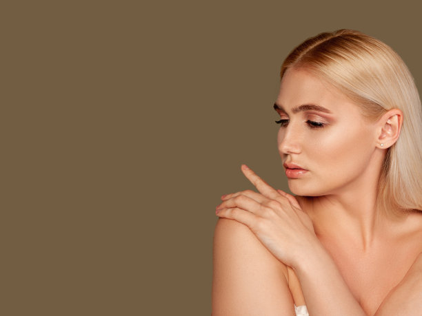 性感女性肖像护肤品养生肩膀图片下载