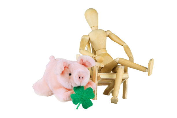 木制假人在祈福图片下载