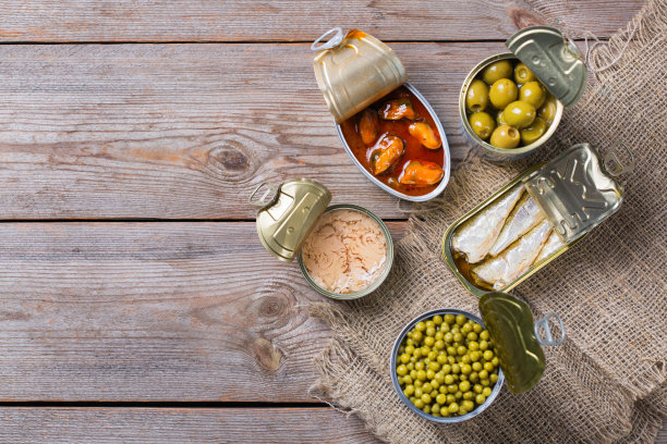 罐头保鲜食品，不易腐坏的物品，捐赠理念图片下载