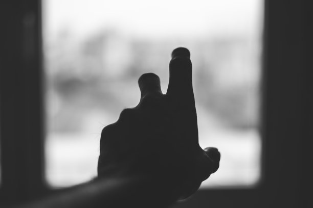 伸手去拿光图片下载