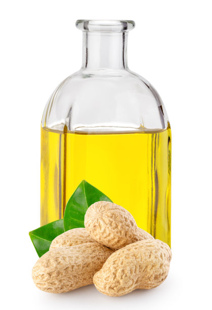 花生叶和花生油装在方瓶里图片下载