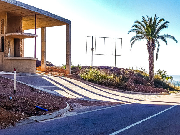 危机蔓延图片下载