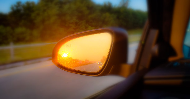 被太阳追逐图片下载