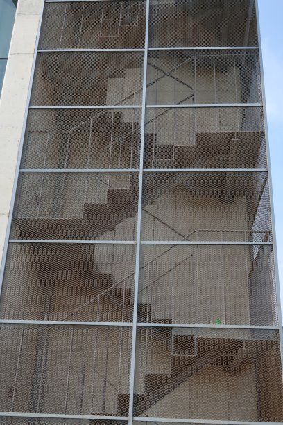 建筑采用混凝土楼梯结构图片下载