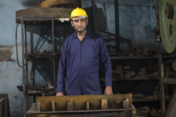 工厂的产业工人图片下载