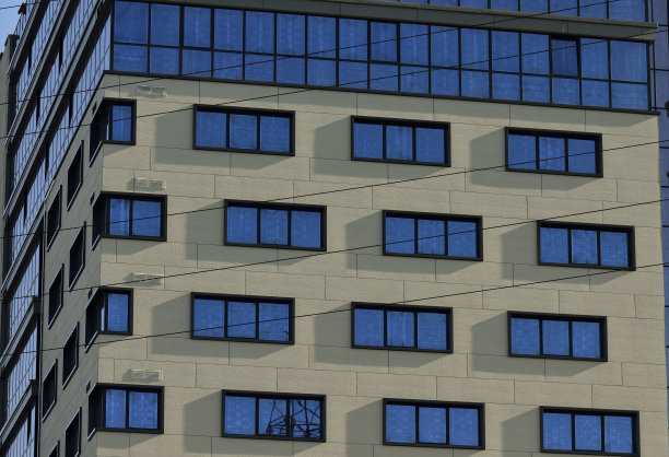 清晨办公大楼图片下载