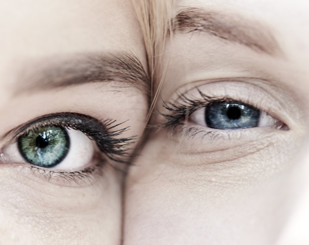 蓝色眼睛的夫妇裁剪肖像图片下载