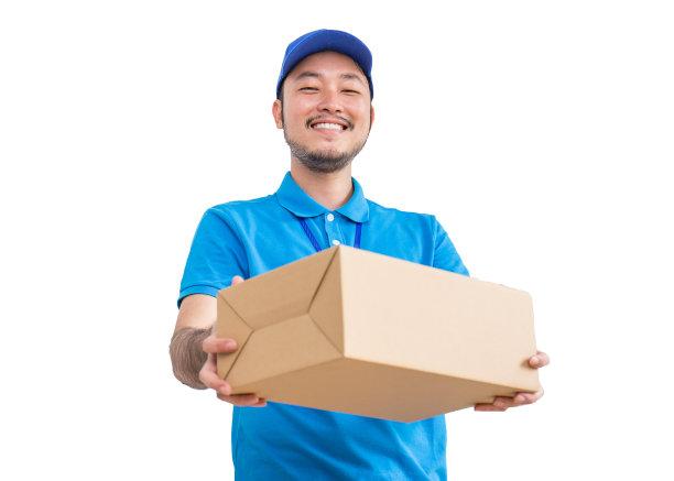 白色背景上的快乐快递员的肖像，穿着蓝色制服的年轻亚洲男子。交付的概念图片下载