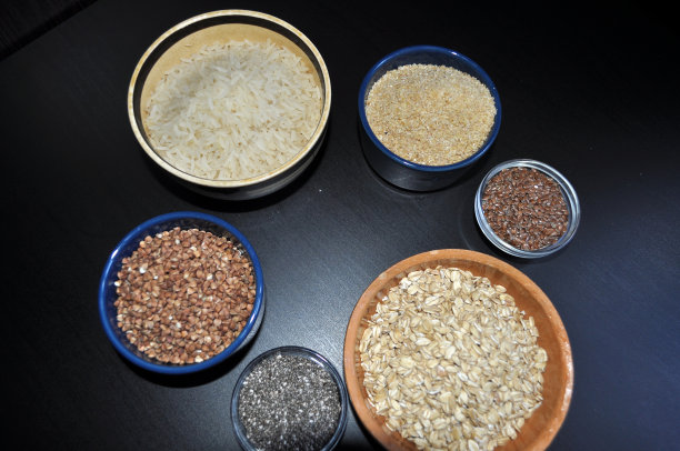 用于生产蔬菜奶的有用谷物图片下载