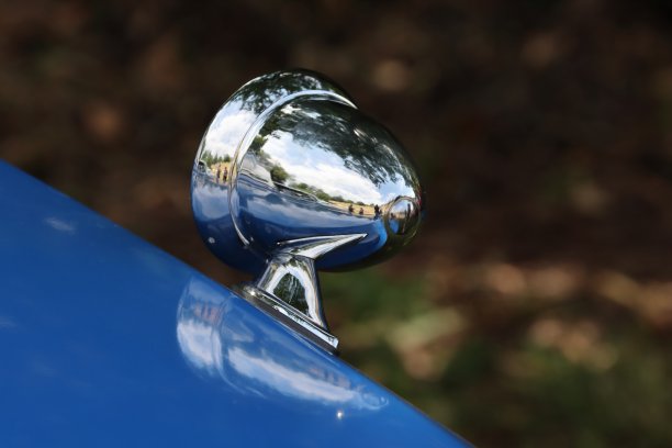 复古镀铬镜面细节图片下载