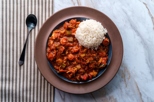 新奥尔良鸡肉香肠秋葵汤图片下载