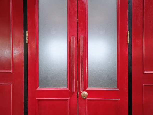 全框架背景红色旧复古木门图片下载