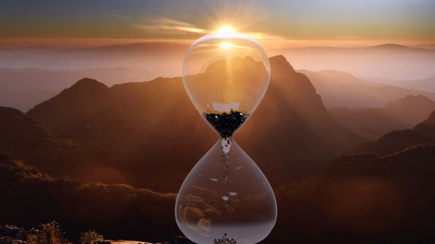 运行时间在日落山图片下载