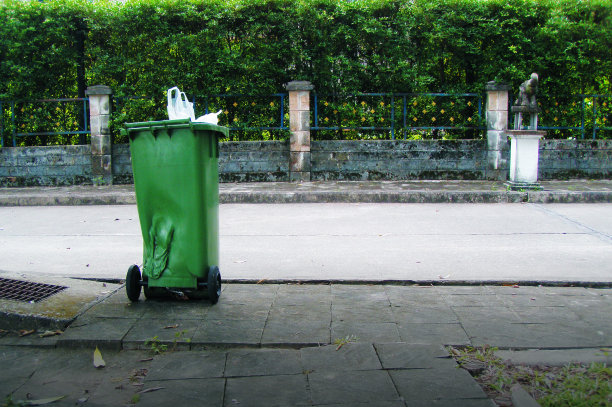 绿色的大本图片下载