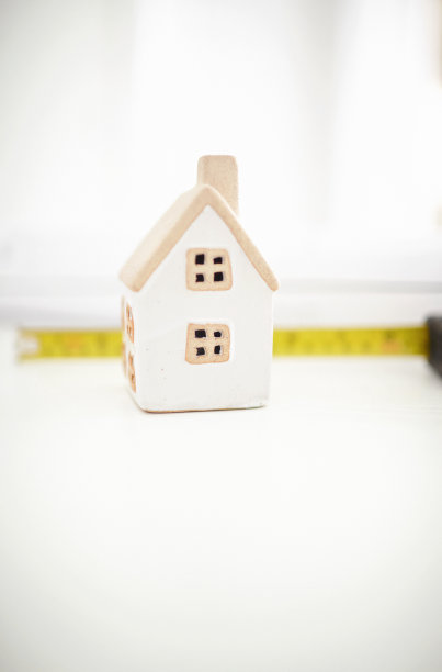 房子用卷尺。DIY的概念图片下载