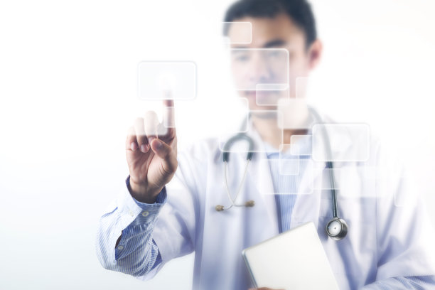 医生手持听诊器，白色背景隔离图片下载