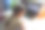 女孩在笔记本电脑前用笔记本解数学题图片下载