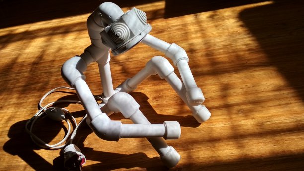 设计师夜灯图片下载