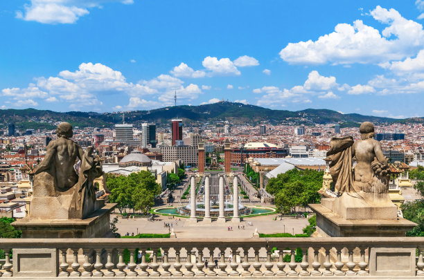 加泰罗尼亚广场全景。巴塞罗那。西班牙图片下载