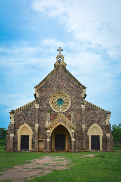 印度中央邦Nowgong的一所基督教教堂。图片下载
