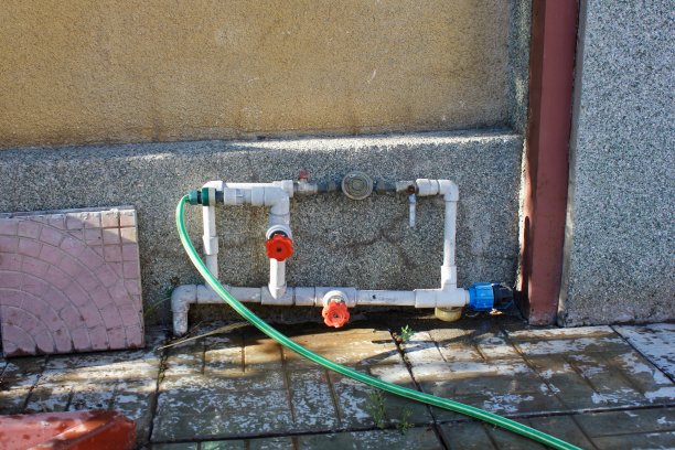 村舍塑料管灌溉系统图片下载