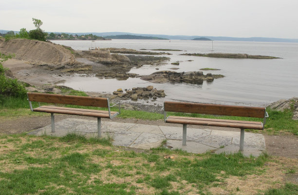 长椅,奥斯陆峡湾图片下载