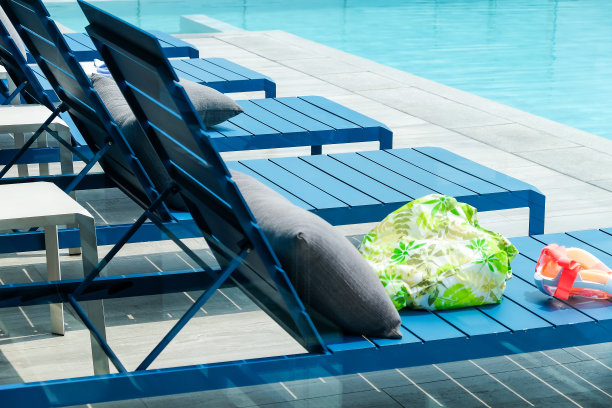 游泳池图片下载