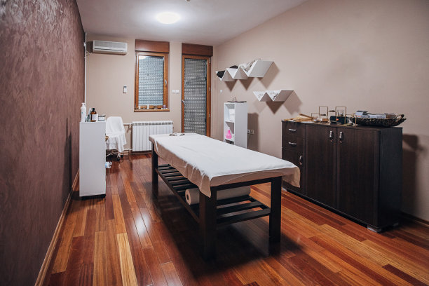 水疗室图片下载