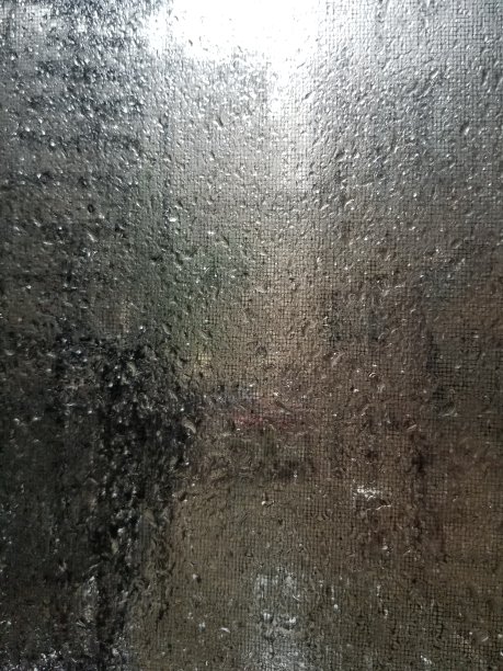 飓风下雨图片下载