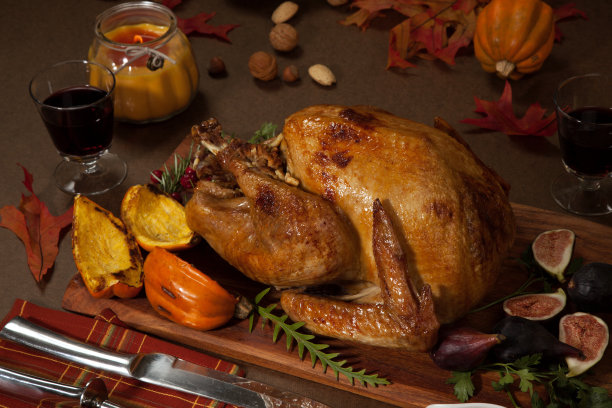 感恩节传统烤火鸡图片下载