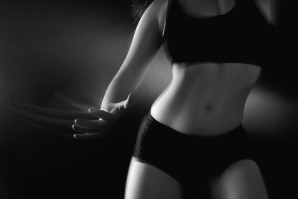 舞女剪影健身班运动图片下载