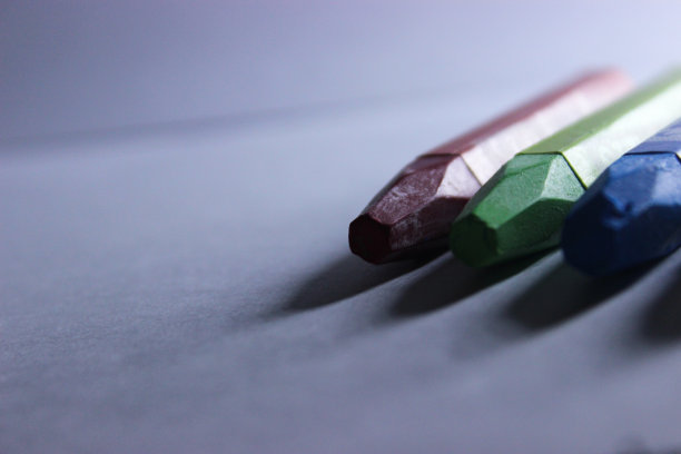 彩色蜡笔图片下载