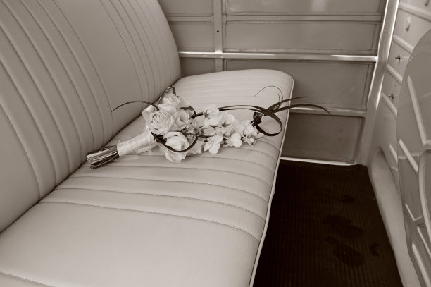 被遗忘的婚礼花束图片下载