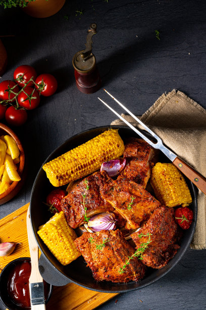 烤箱里的纯朴排骨图片下载