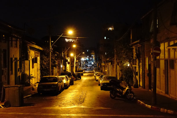 黑暗安静的街道图片下载