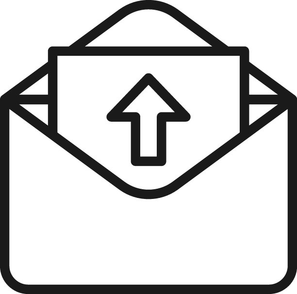 反馈信封线图标。用于移动概念和网页设计的线性风格标识。打开信封和箭头轮廓矢量图标。象征,标志说明。图片下载