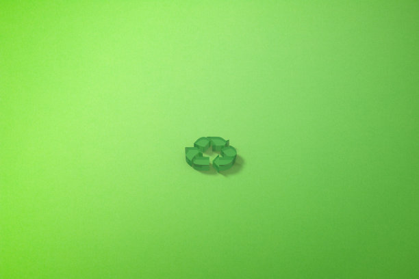 绿色背景的回收图标。3 d渲染。图片下载