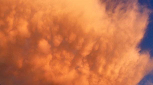 橙色风暴云图片下载