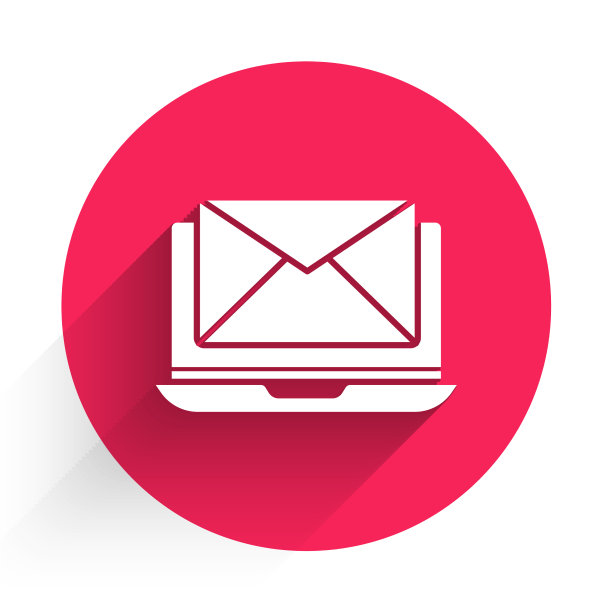 装有信封和打开电子邮件的白色笔记本电脑图片下载