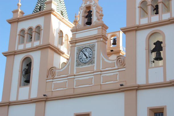 葡萄牙亚速尔群岛se Angra do heroismo教堂图片下载