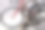 近距离照片锁上的自行车车轮，纽约。图片下载