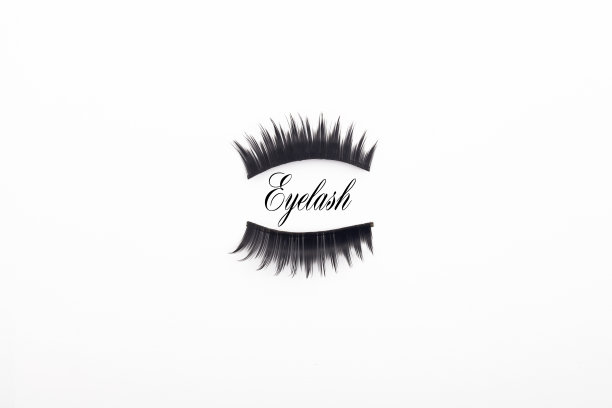 两种睫毛图片下载