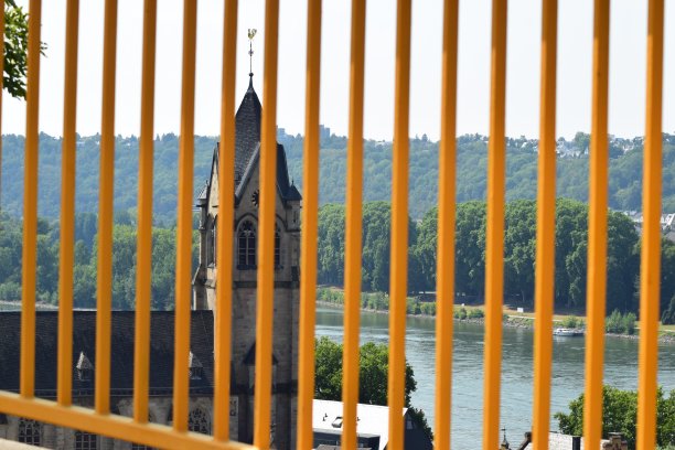 在监狱教堂图片下载