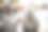 企业主对员工使用红外温度计图片下载