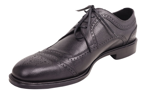 黑色礼服鞋白色背景。经典的靴子图片下载